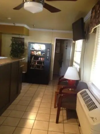 Welcome Inn 10
